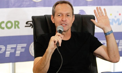 Sức mạnh của Philippines đến từ HLV Thomas Dooley